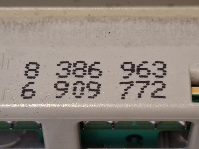 bontott BMW 3 E46 Pótféklámpa