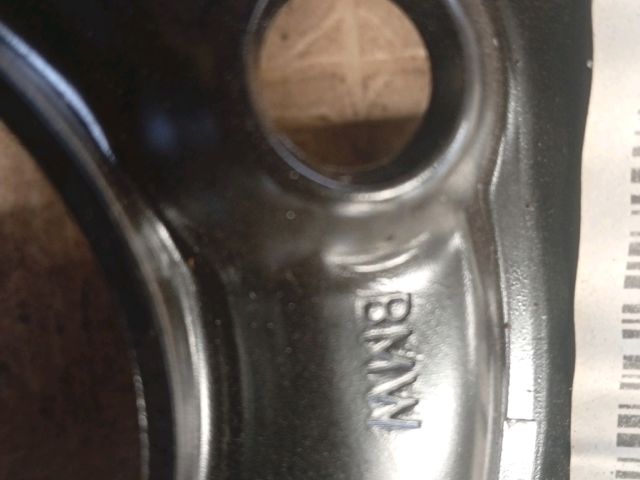 bontott BMW 3 E46 Pótkerék