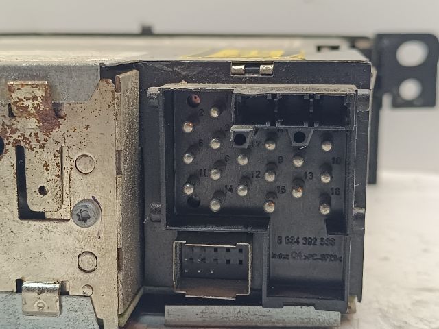 bontott BMW 3 E46 Rádió / CD