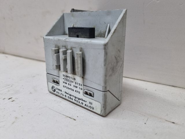 bontott BMW 3 E46 Riasztó Központ