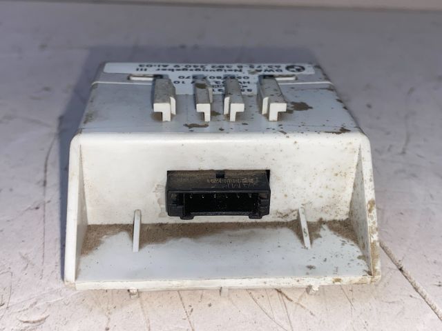 bontott BMW 3 E46 Riasztó Központ