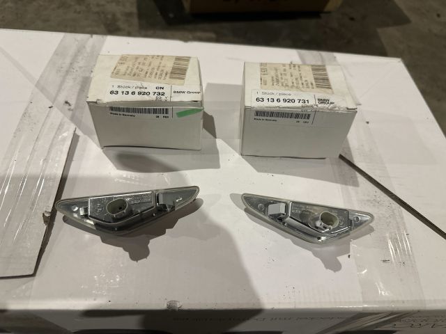 bontott BMW 3 E46 Sárvédő Irányjelző (Pozíciófüggetlen)