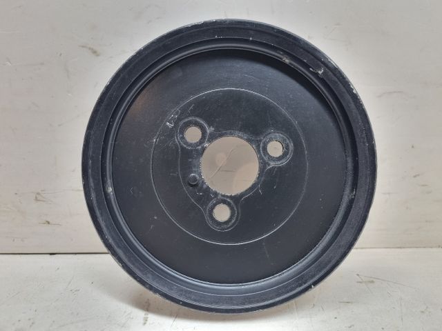 bontott BMW 3 E46 Szervó Szivattyú Szíjtárcsa