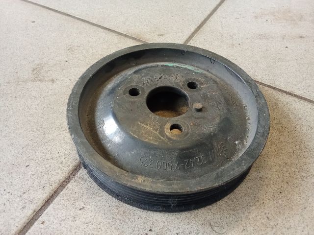 bontott BMW 3 E46 Szervó Szivattyú Szíjtárcsa