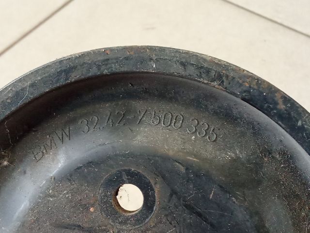 bontott BMW 3 E46 Szervó Szivattyú Szíjtárcsa