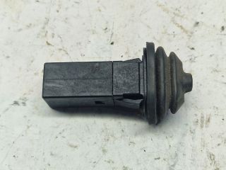 bontott BMW 3 E46 Tankajtó Nyitó Kar / Gomb