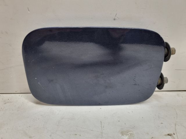 bontott BMW 3 E46 Tankajtó