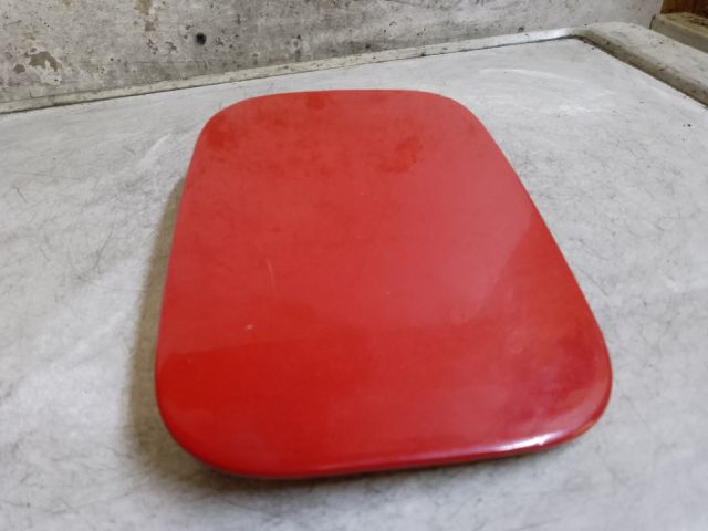 bontott BMW 3 E46 Tankajtó