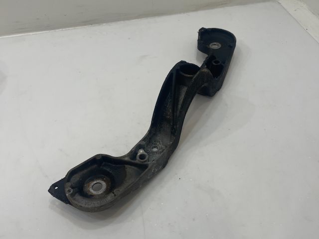 bontott BMW 3 E46 Tartó Bak