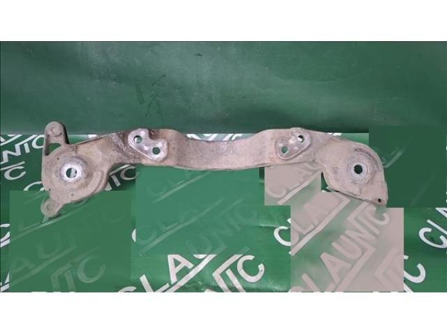 bontott BMW 3 E46 Tartó Bak