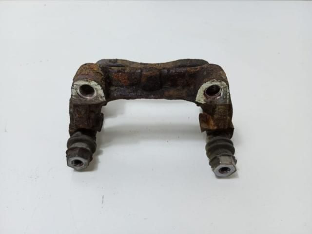 bontott BMW 3 E46 Tartó Bak