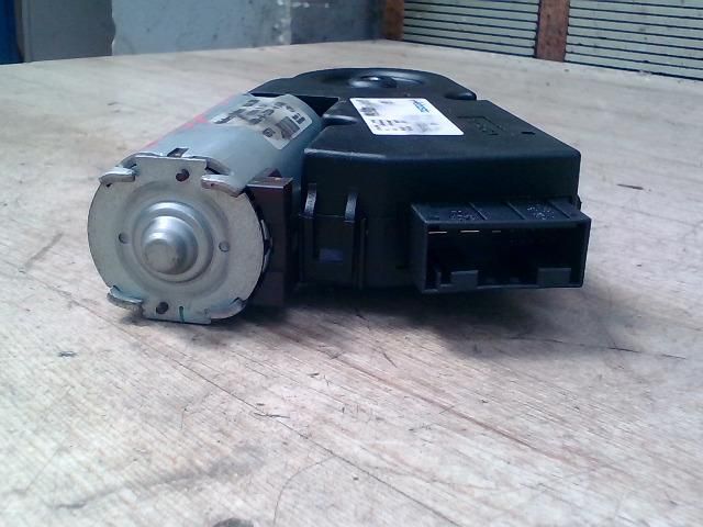 bontott BMW 3 E46 Tetőablak Motor