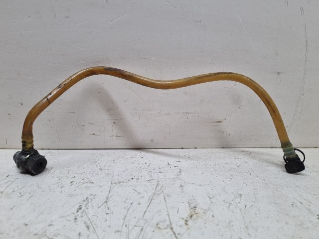 bontott BMW 3 E46 Üzemanyagcső