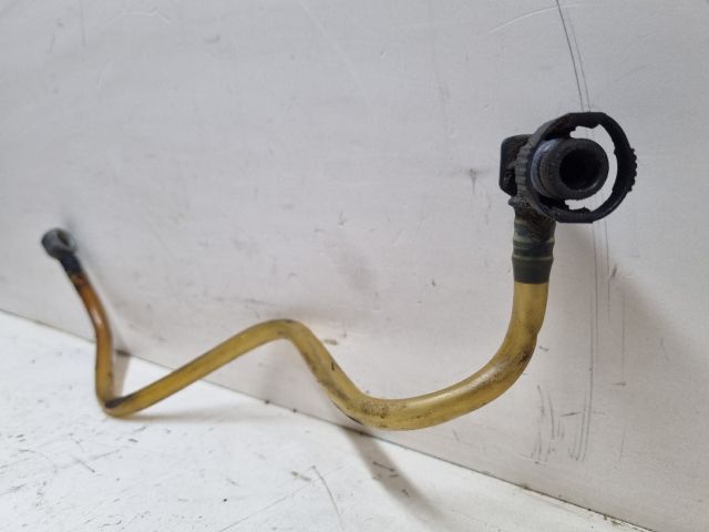 bontott BMW 3 E46 Üzemanyagcső