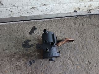 bontott BMW 3 E46 Üzemanyagszűrő Ház