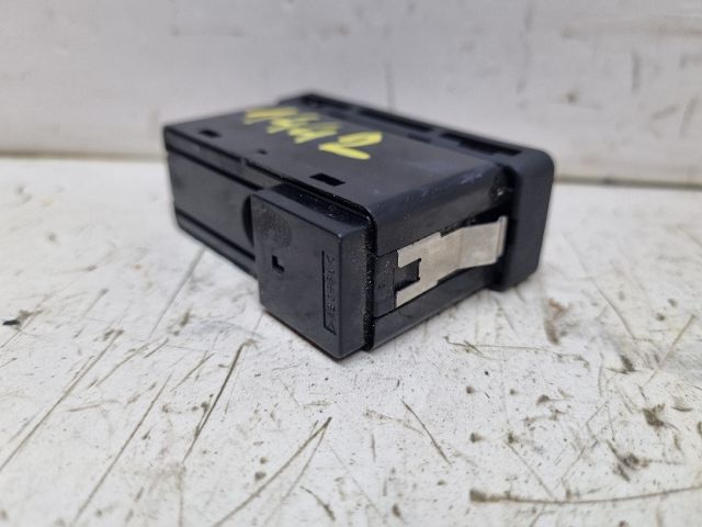 bontott BMW 3 E46 Vészvillogó Kapcsoló