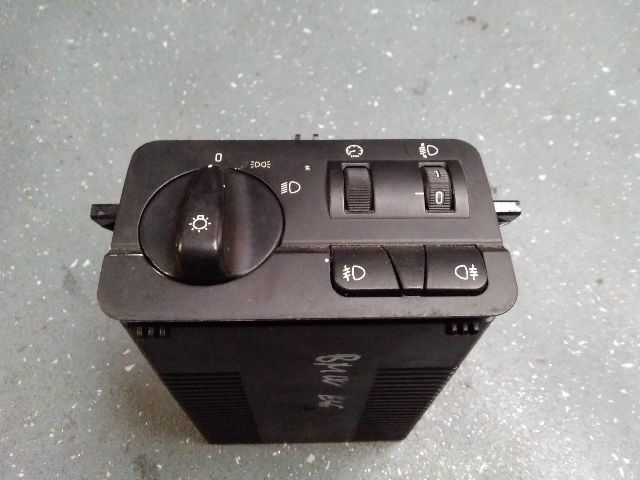 bontott BMW 3 E46 Világítás Kapcsoló