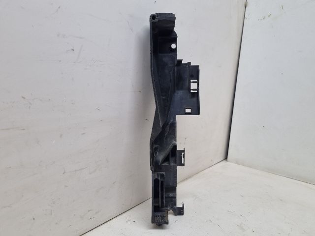 bontott BMW 3 E46 Vízhűtő Radiátor Tartó