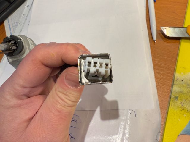 bontott BMW 3 E46 Xenon Trafó