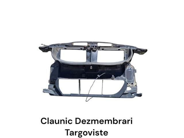 bontott BMW 3 E90 Homlokfal (Üres lemez)