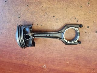 bontott BMW 3 E90 Dugattyú és Hajtókar