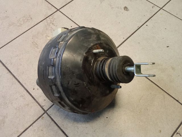 bontott BMW 3 E90 Fékrásegítő