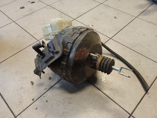 bontott BMW 3 E90 Fékrásegítő