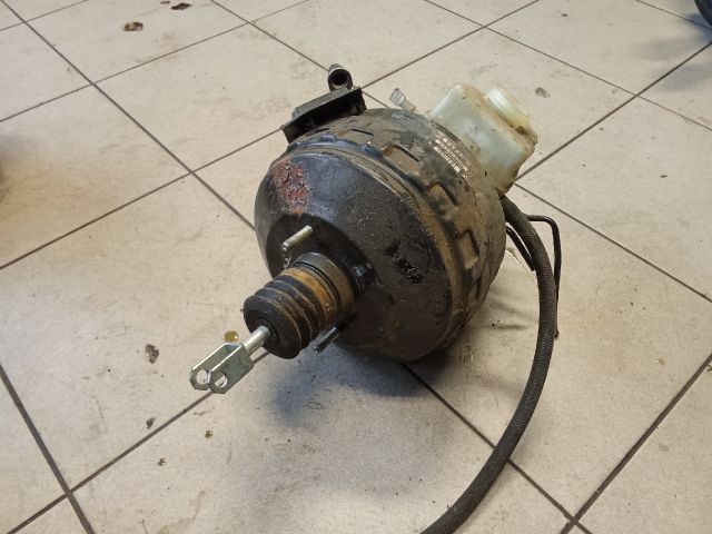 bontott BMW 3 E90 Fékrásegítő