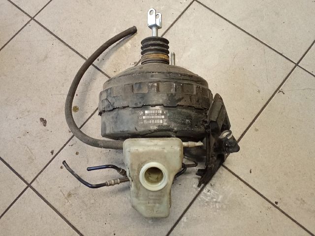 bontott BMW 3 E90 Fékrásegítő