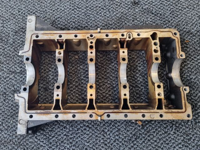 bontott BMW 3 E90 Főtengely (Magában)