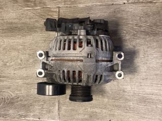 bontott BMW 3 E90 Generátor