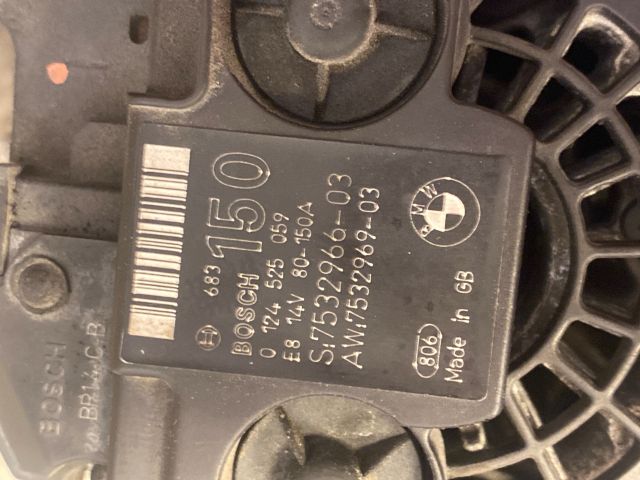 bontott BMW 3 E90 Generátor