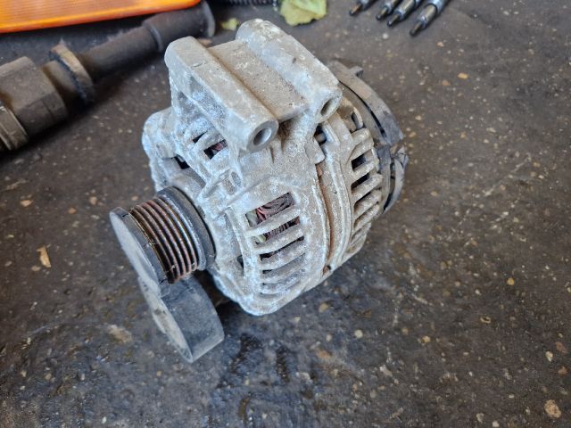 bontott BMW 3 E90 Generátor