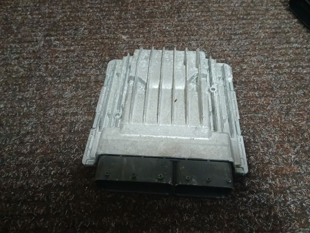 bontott BMW 3 E90 Motorvezérlő