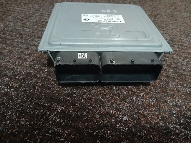 bontott BMW 3 E90 Motorvezérlő