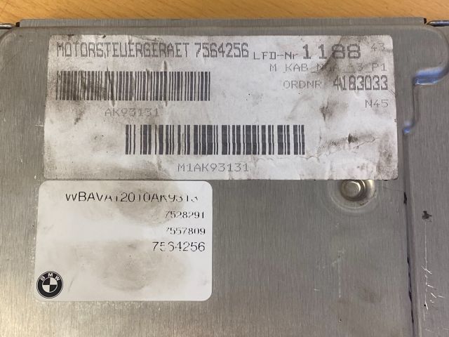 bontott BMW 3 E90 Motorvezérlő