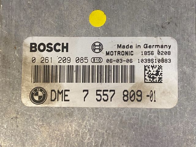 bontott BMW 3 E90 Motorvezérlő