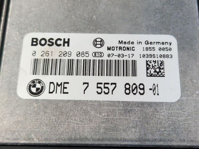 bontott BMW 3 E90 Motorvezérlő