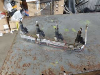 bontott BMW 3 E90 Porlasztó Sor / Híd