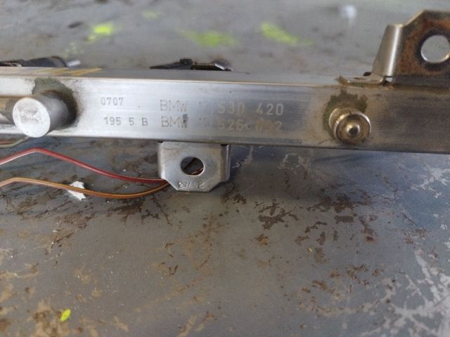 bontott BMW 3 E90 Porlasztó Sor / Híd