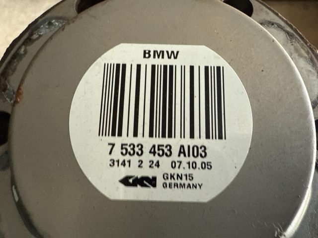 bontott BMW 3 E90 Bal hátsó Féltengely