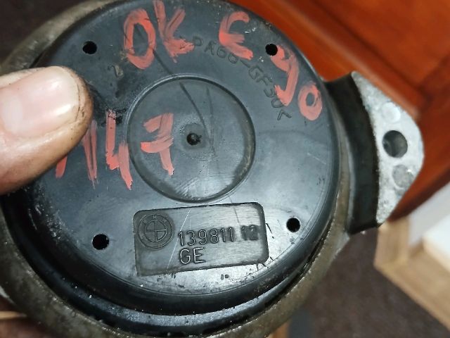 bontott BMW 3 E90 Első Motorfelfüggesztés