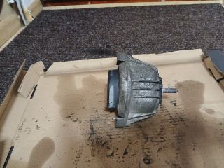 bontott BMW 3 E90 Első Motorfelfüggesztés