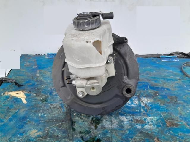 bontott BMW 3 E90 Fékrásegítő