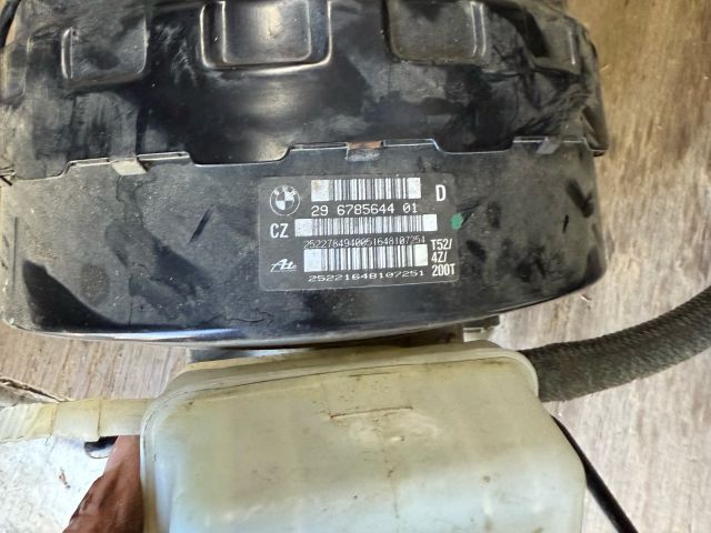 bontott BMW 3 E90 Fékrásegítő