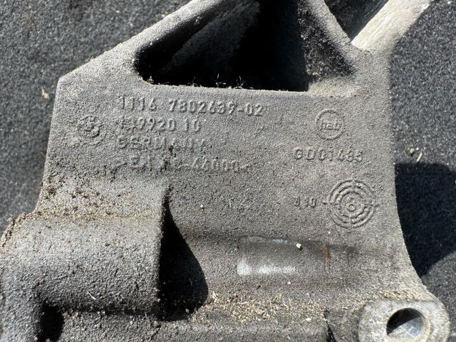 bontott BMW 3 E90 Generátor Tartó Bak