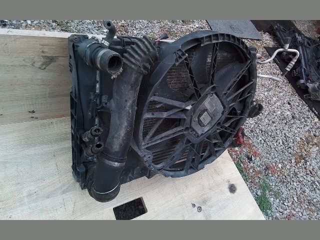 bontott BMW 3 E90 Hűtő Ventilátor(ok), Radiátor(ok) Szett