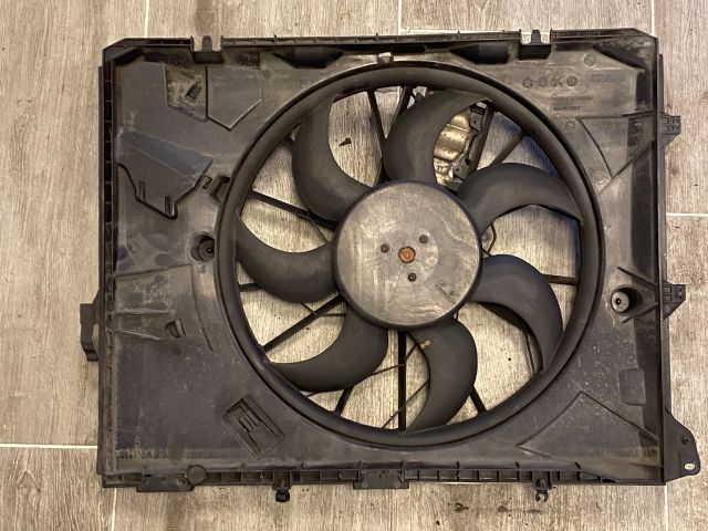 bontott BMW 3 E90 Hűtőventilátor