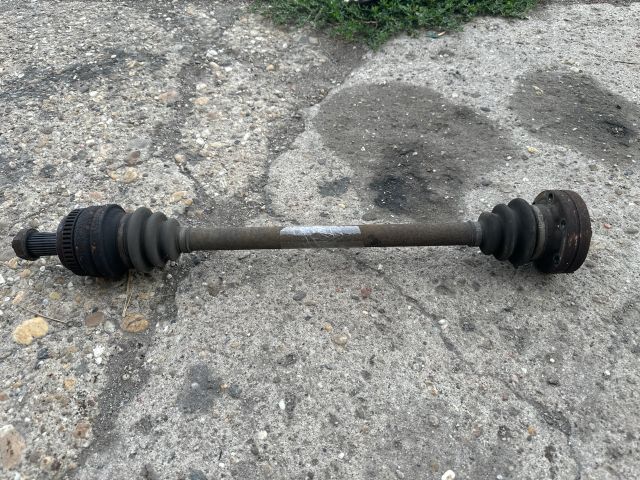 bontott BMW 3 E90 Jobb hátsó Féltengely