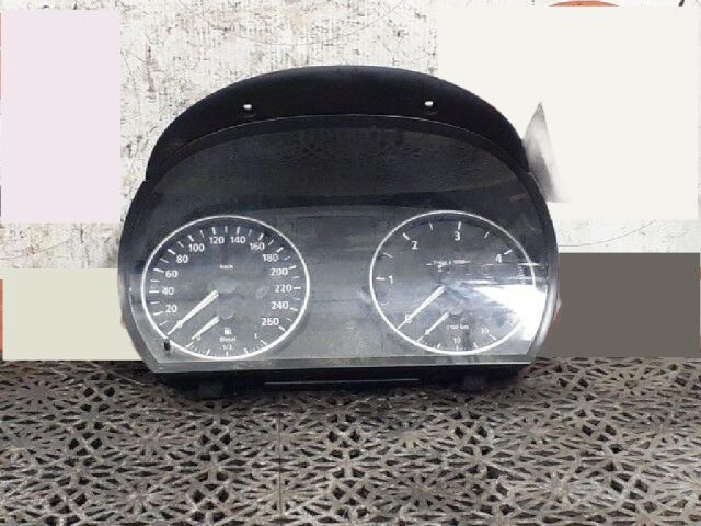 bontott BMW 3 E90 Kilométeróra